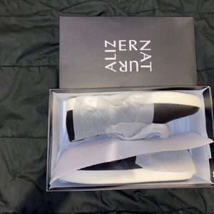 Marianne Black Lea Maturalizer